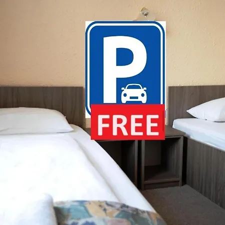 Fix Price 39eur Parking&breakfast Budapesta